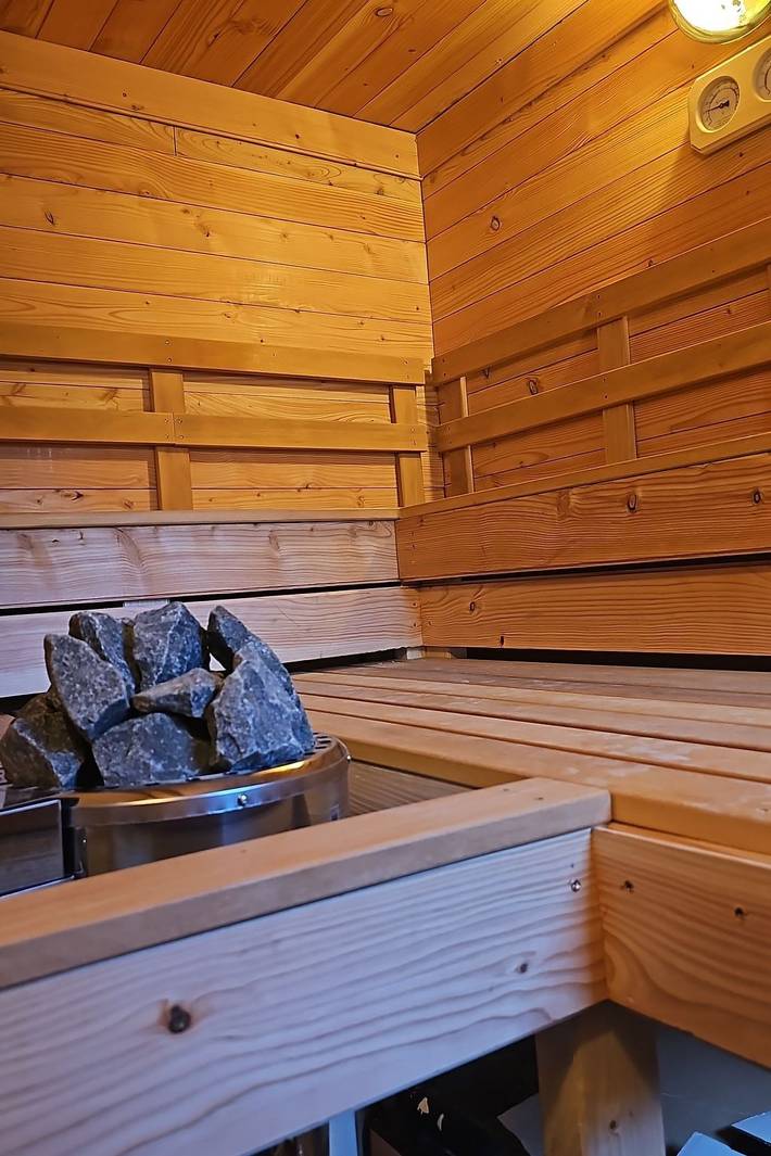 Chalet für 10 Personen, mit Terrasse und Garten sowie Sauna, mit Haustier im Thüringer Wald - 4