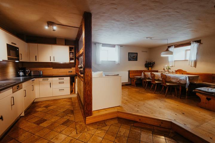Ferienwohnung für 8 Personen, mit Terrasse und Garten in Saaleland