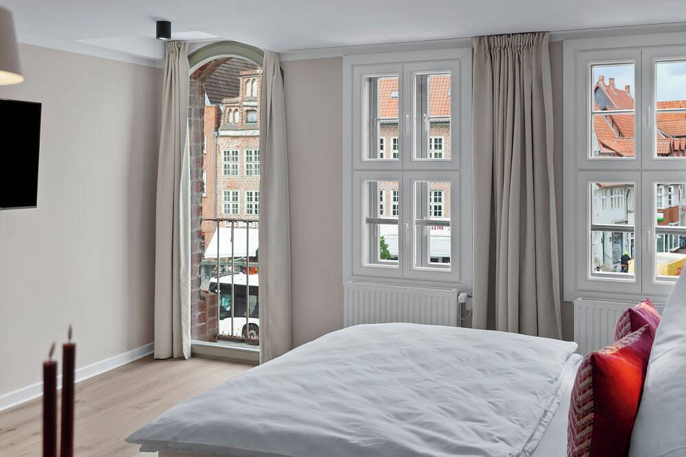 Ganze Wohnung, Stadtblickapartment 10 Himbeere in Lüneburg, Nordheide