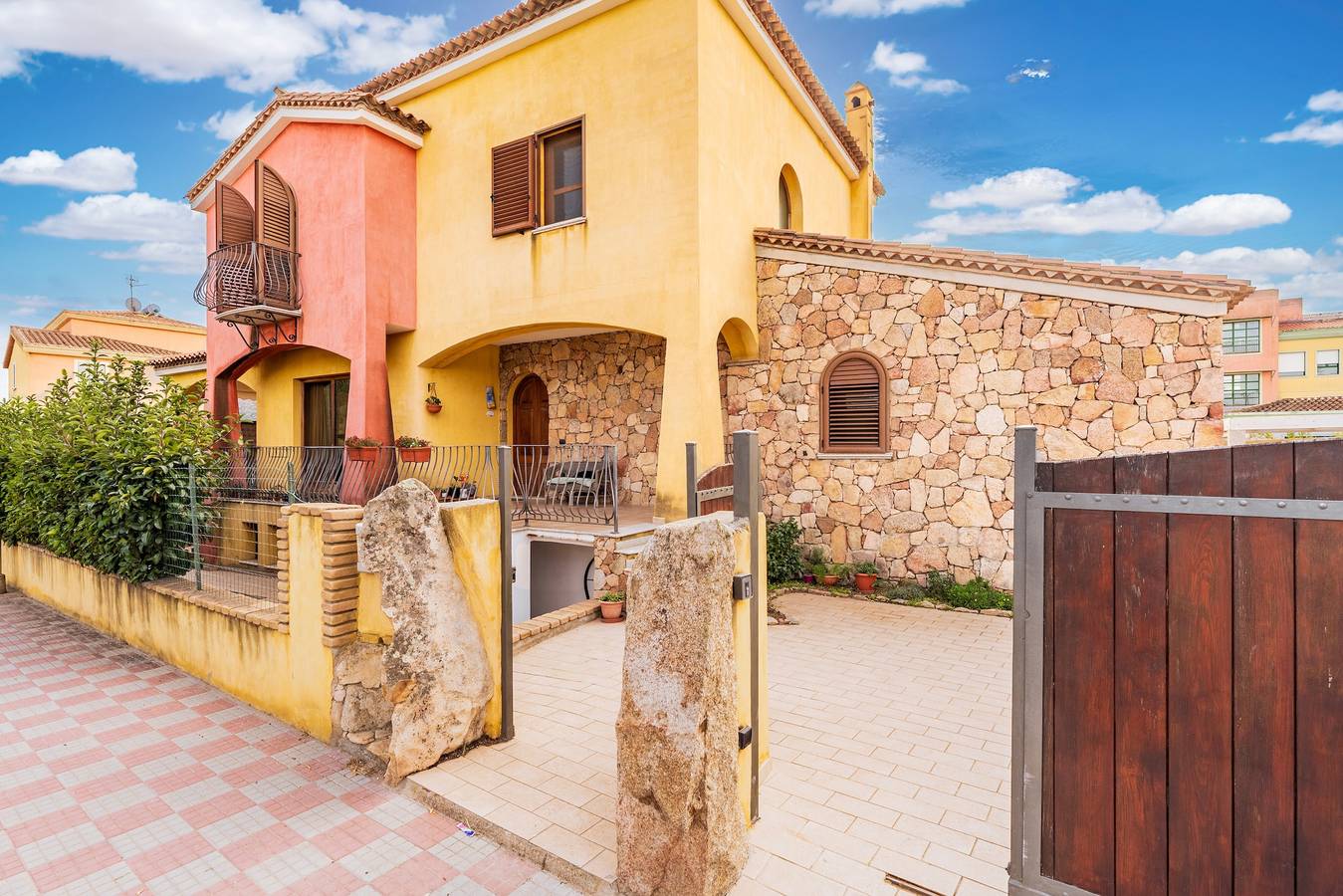 Ganze Wohnung, Ferienwohnung 'Il Giglio' mit privatem Garten, Wlan und Klimaanlage in Cardedu, Ogliastra Provinz