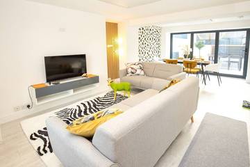 Gîte pour 6 personnes, avec terrasse ainsi que jacuzzi et jardin à Merthyr Tydfil