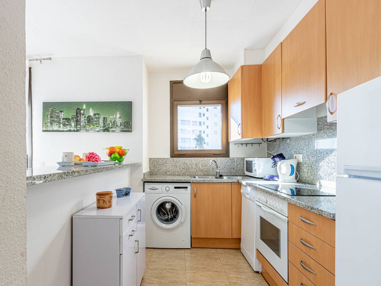 Apartamento entero, Apartamento luminoso frente al mar en Empuriabrava, ideal para 6 personas y familias in Ampuriabrava, Alt Empordà