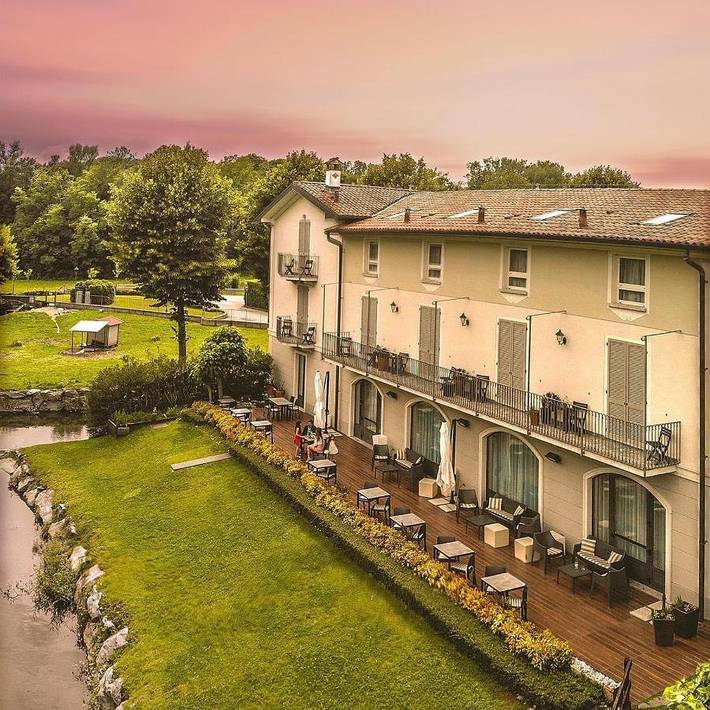 Hôtel pour 2 personnes, avec jardin et jacuzzi ainsi que piscine et sauna à Merone - 4