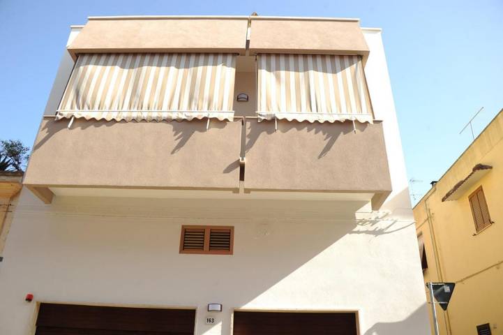 B&b per 3 persone, con Balcone e Terrazza a Sannicola
