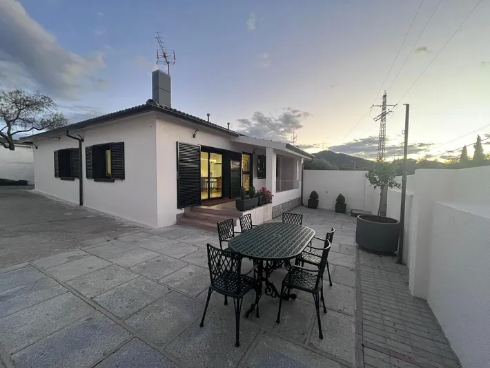 Maison de vacances pour 6 personnes, avec vue ainsi que terrasse et jardin - 1