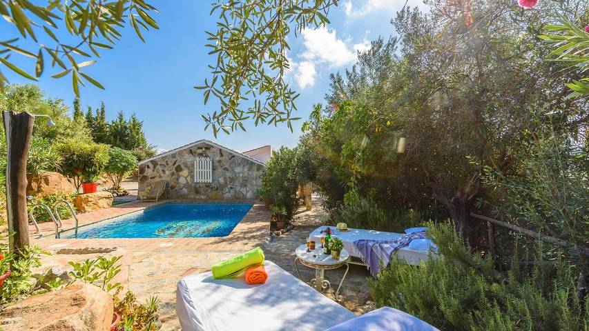 Finca für 4 Personen, mit Balkon/Terrasse und Pool - 1