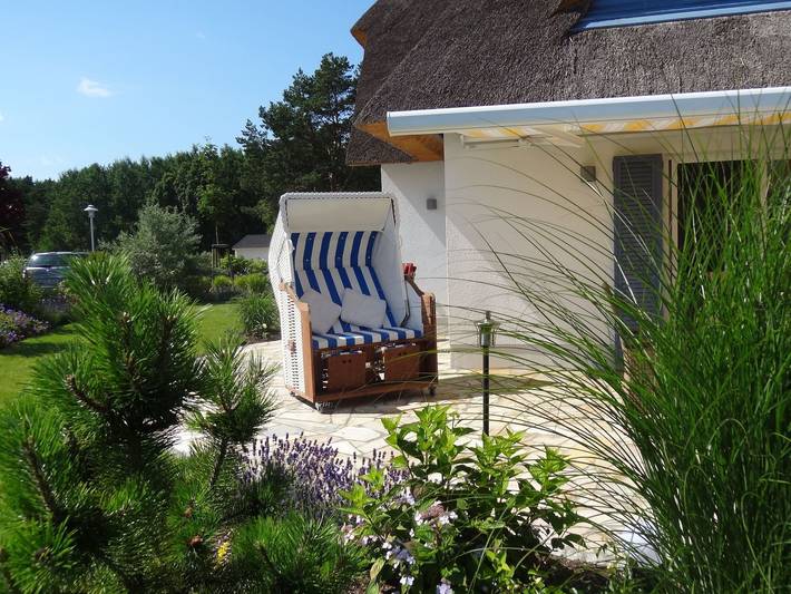 Ferienhaus für 5 Personen, mit Terrasse und Sauna sowie Garten, kinderfreundlich in Peenemünde - 2