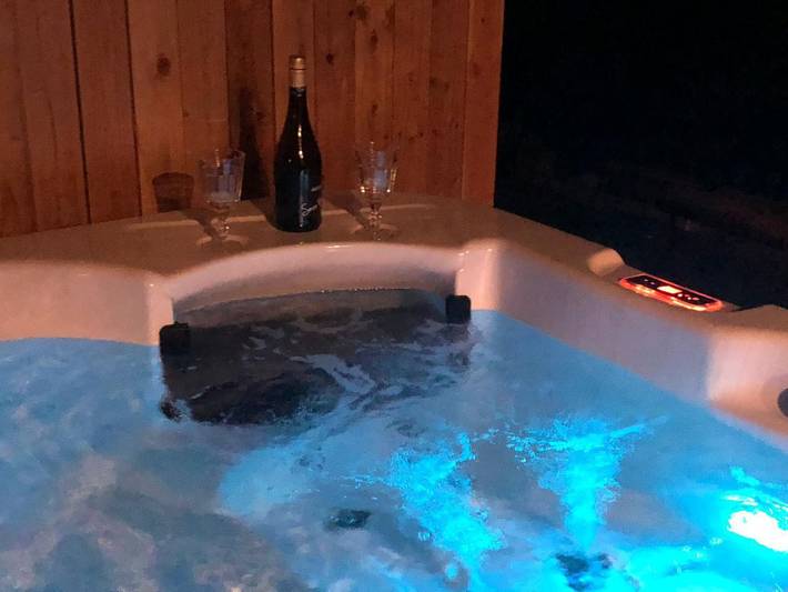 Ferienhaus für 8 Personen, mit Whirlpool und Terrasse sowie Sauna in Dornum - 2