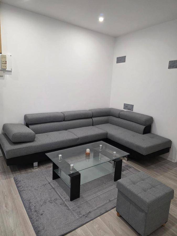 Location de vacances pour 3 personnes, avec terrasse dans Théding