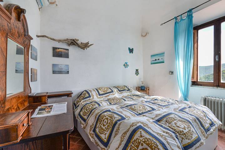 Appartement entier, Appartement 'Nadine - Deux pièces au centre' avec balcon et climatisation in Marciana, Archipel toscan