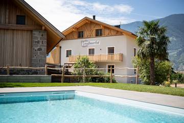 Gîte pour 6 personnes, avec jardin à Merano