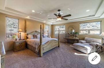 Vacation House for 8 Guests in Albuquerque, New Mexico, Picture 2