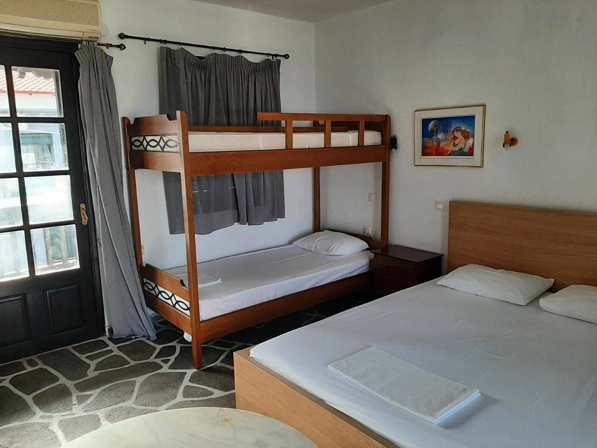 Villa Evi by the sea in Sarti, Sithonia Halbinsel