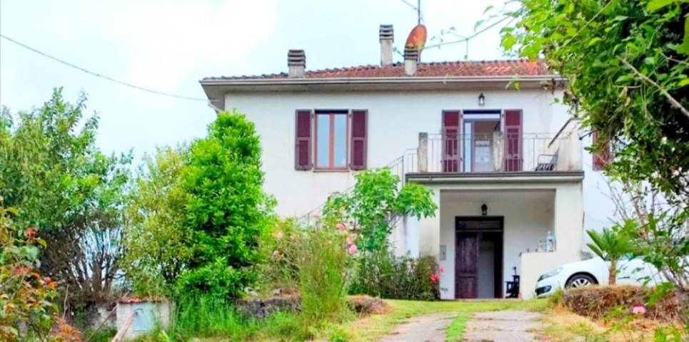 Ferienhaus für 6 Personen, mit Ausblick und Garten