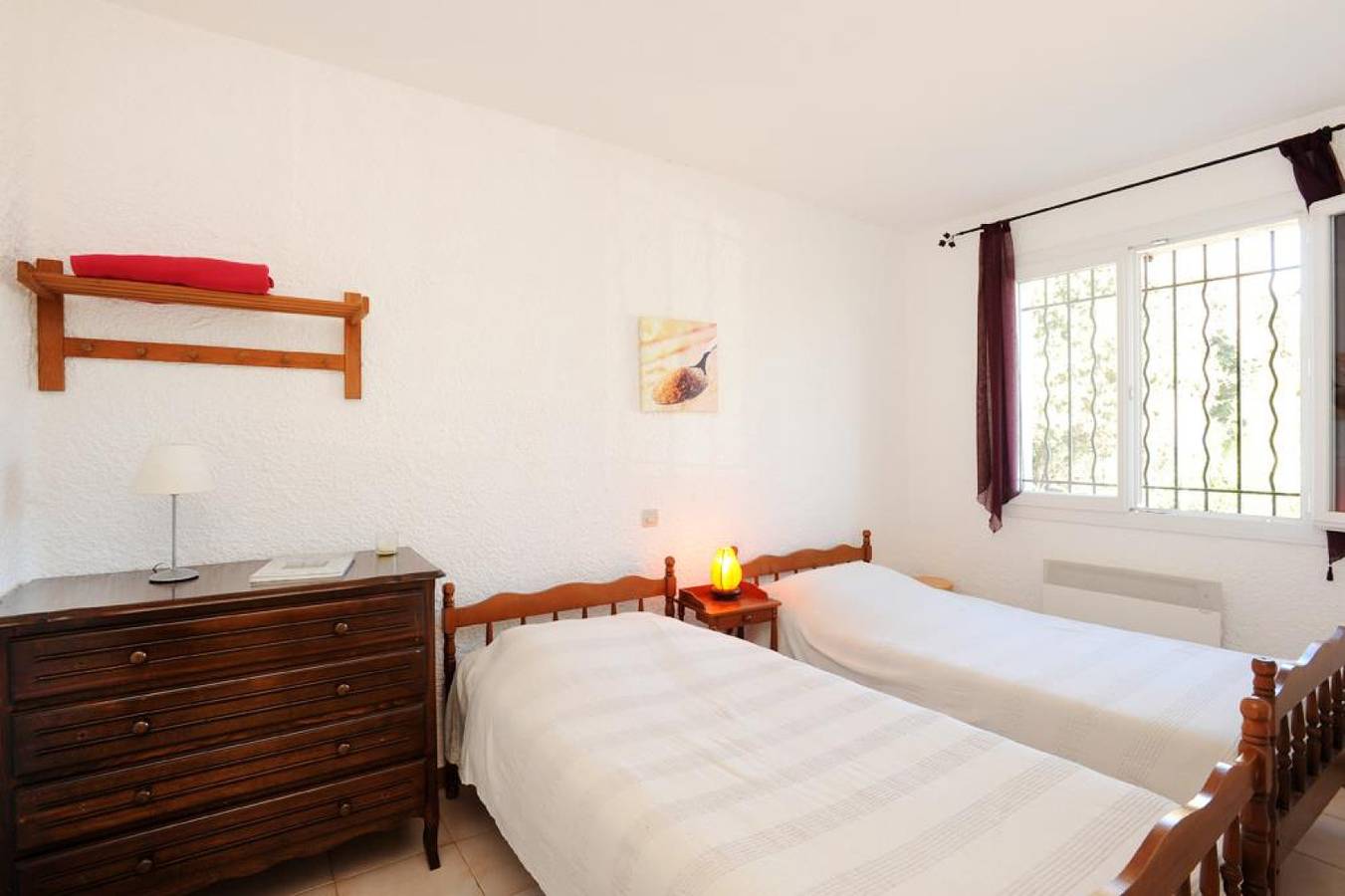 L'olivier in Alénya, Côte d'Améthyste