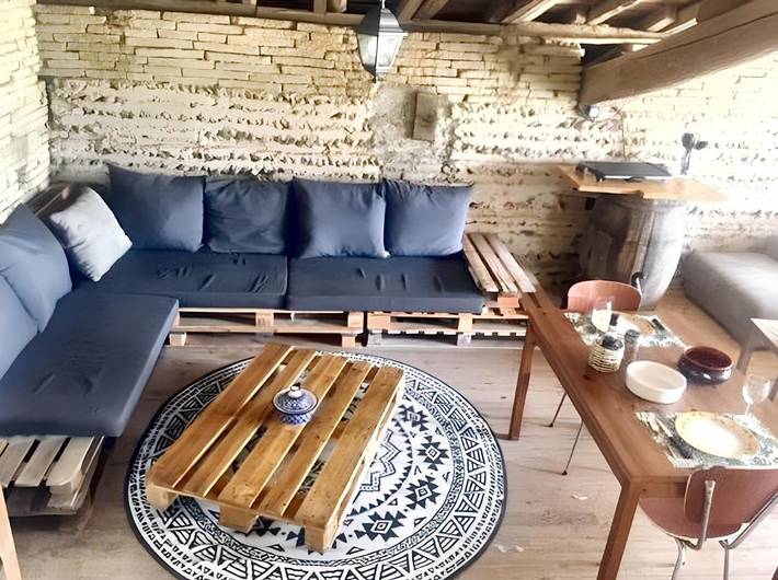 Gîte pour 4 personnes, avec Terrasse ainsi que Jardin et Piscine à Saint-Jory - 4