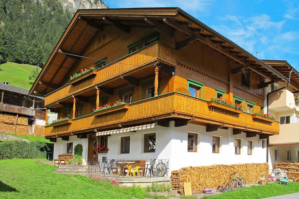 Villa für 14 Personen in Schwendau, Zillertal