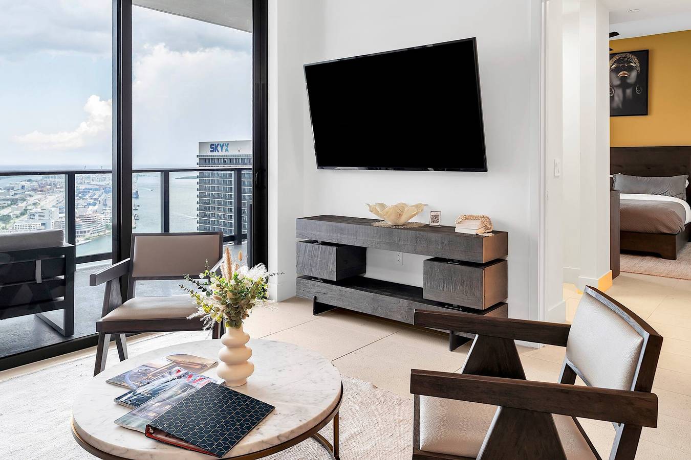 Entire apartment, 3Br Penthouse • Direct, Stunning Water Views in Miami, Florida