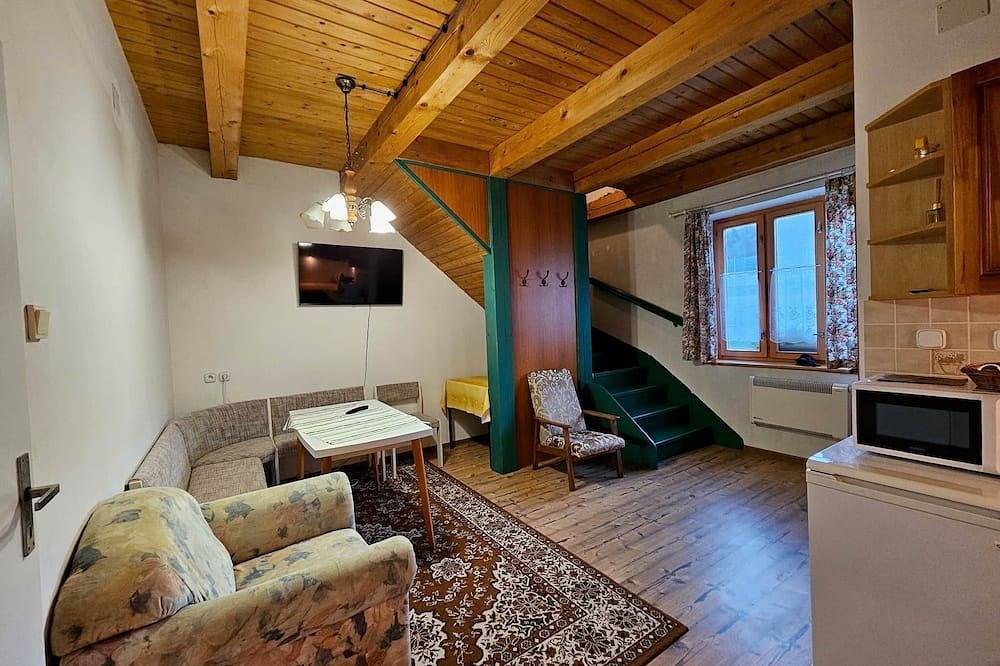 Ganze Wohnung, Maisonette-Wohnung in okres Liptovský Mikuláš