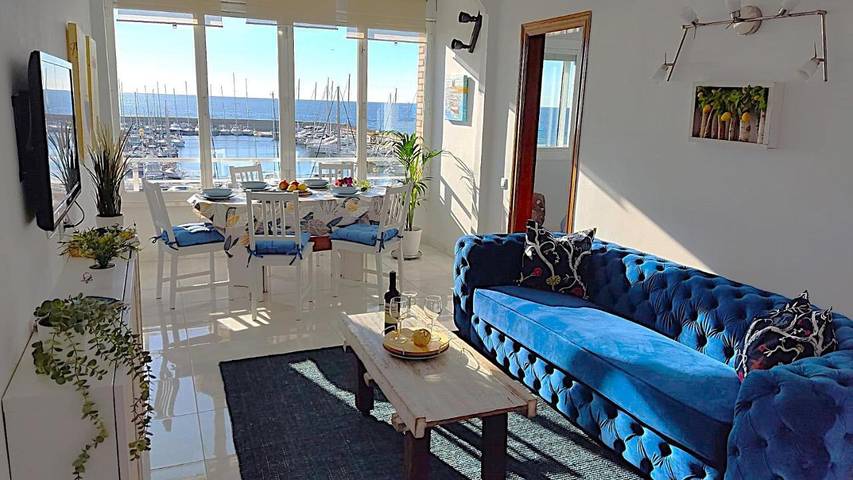 Apartamento para 5 personas, con vistas y terraza en El Masnou