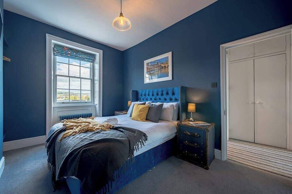 Stunning Bath Home Sleeps 12 ~ Ideal for Hen/Stags in Bath, Bath & North East Somerset