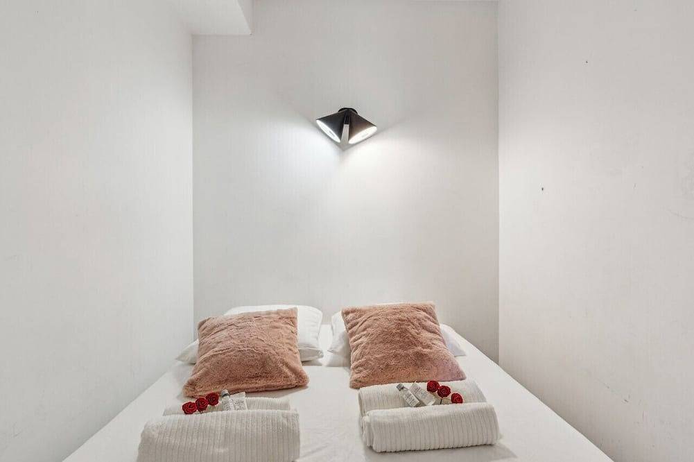 Geheel appartement, Lavie Maison Cozy 3Br Haven w Parking in Bordeaux, Bordeaux en omgeving