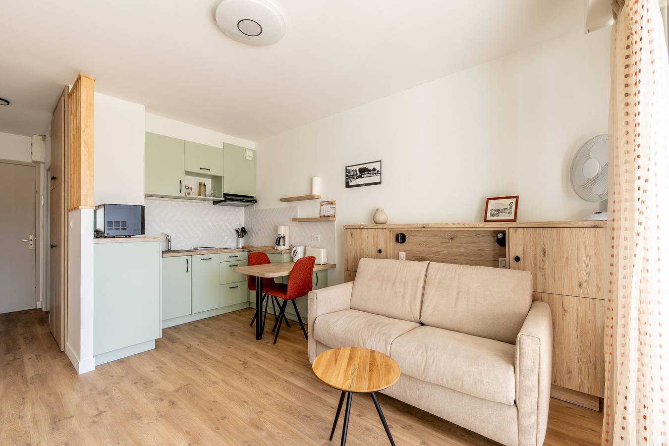 Ganzes Studio, Studio „A011 – Blick auf den Alten Hafen von Pornic“ mit Wlan in Pornic, Côte de Jade