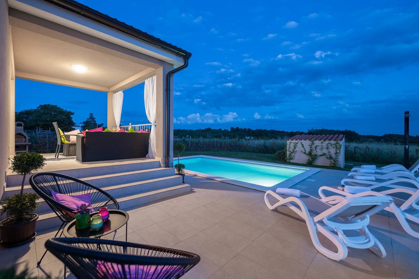 Family holiday house with private pool and playground in Barban, Südküste Istrien