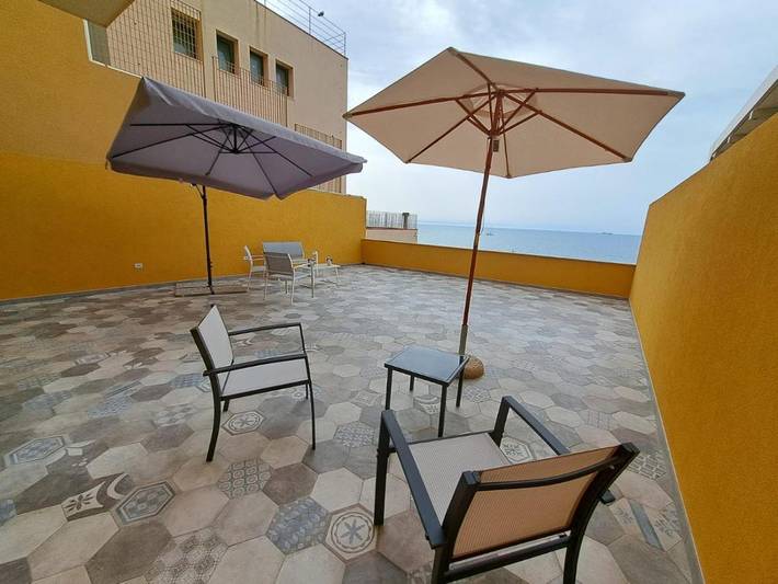 B&b per 4 persone, con Balcone e Terrazza a Pozzallo