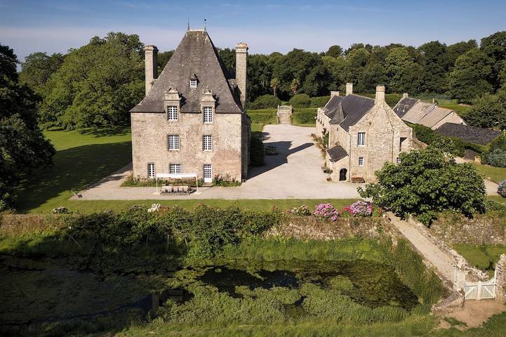 Château pour 25 personnes, avec Jardin dans le Finistère