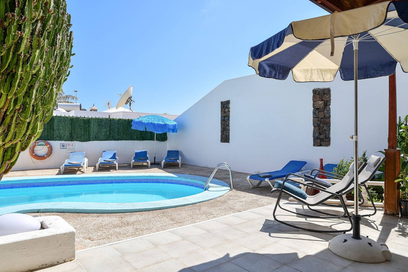 Villa Alex con Wifi y Piscina in Puerto del Carmen, Tías