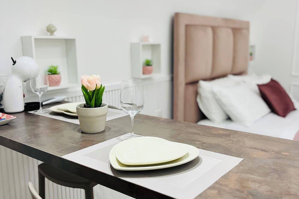 Donn'Anna Naples City Center Luxury Apartment in Nápoles, Provincia de Nápoles
