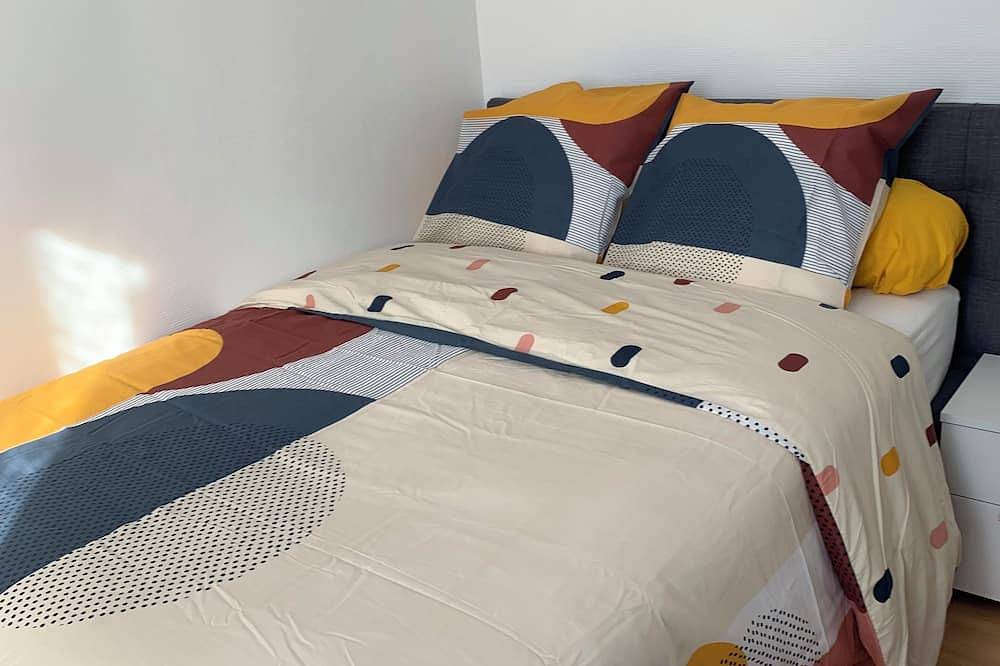 Appartement entier, Appartement lumineux Cosy lit double 3 chambres in Compiègne, Oise
