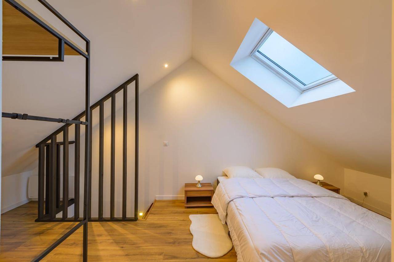 Appartement entier, One-Bedroom Apartment in Solesmes, Département Nord