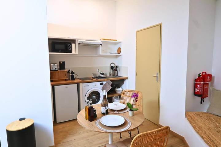 Gîte pour 3 personnes à Camaret-sur-Aigues - 3