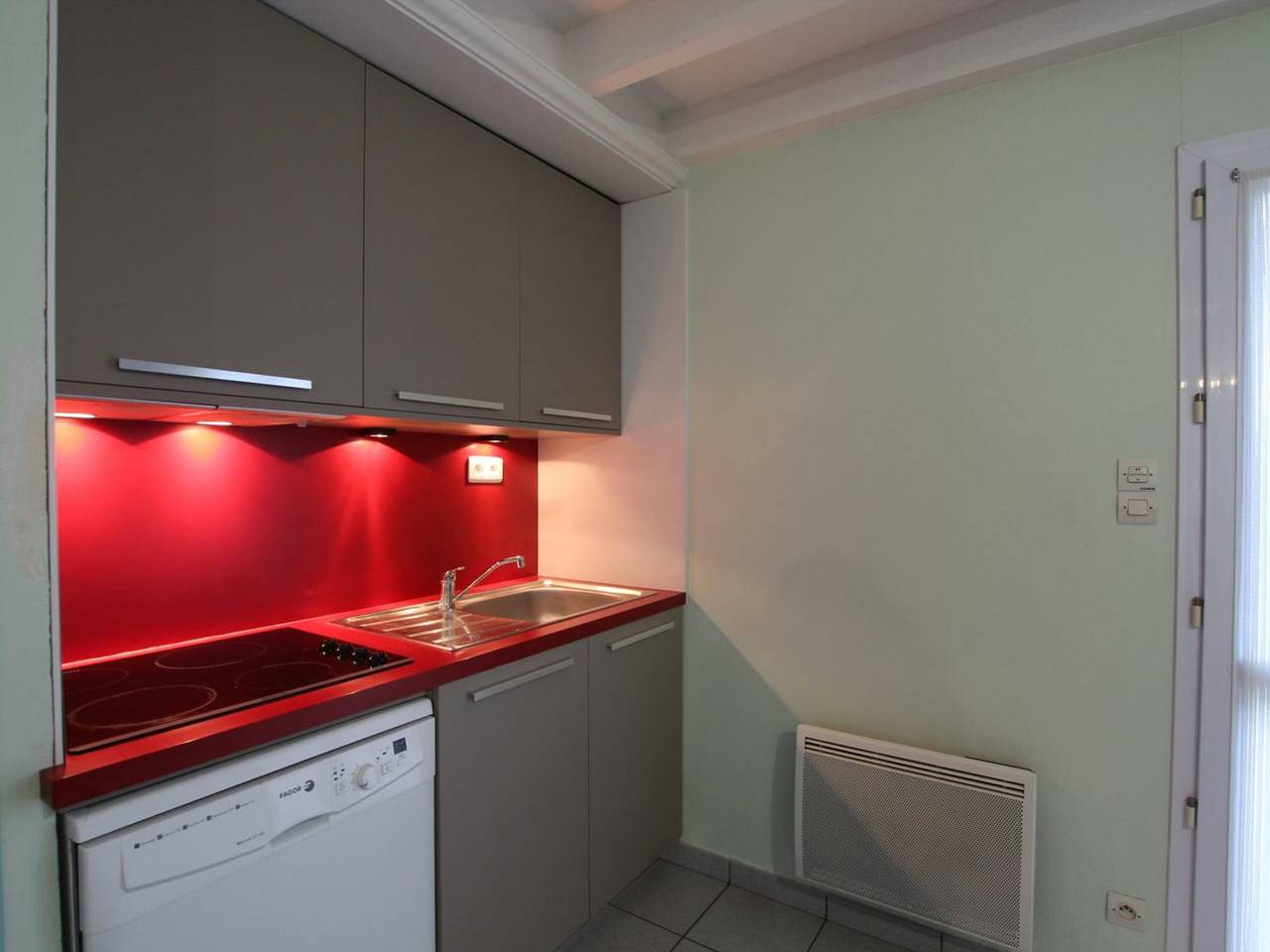 Cozy cottage near the beach, wifi, pets allowed in Siouville-Hague, Côte de la Déroute