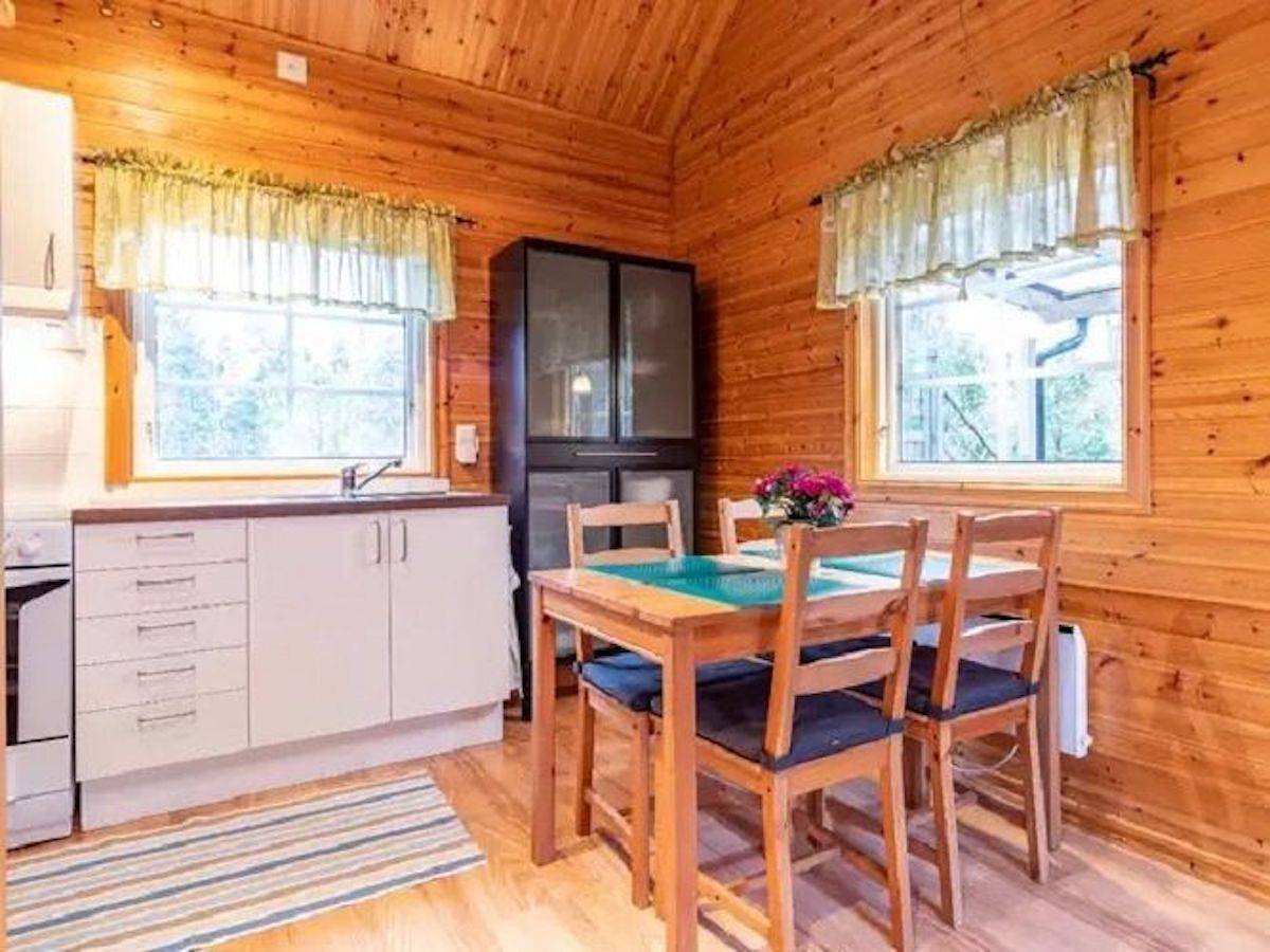 Ferienhausidylle direkt am See in Kalvshult, Kronoberg