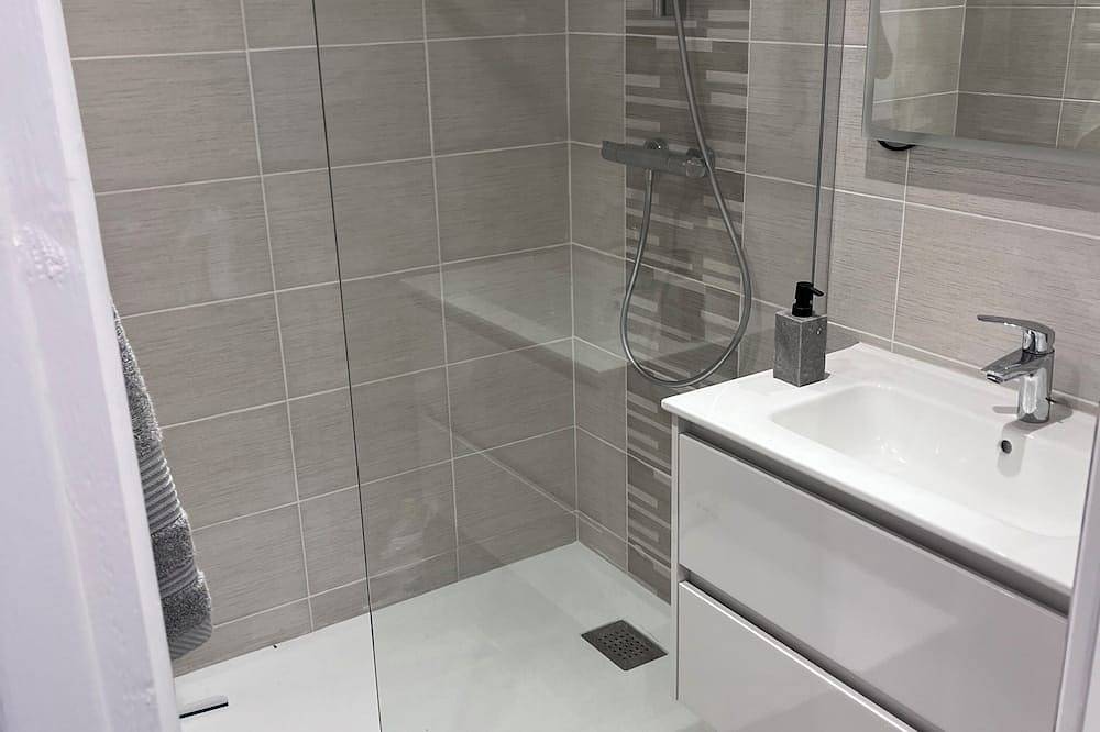 Appartement entier, Appartement indépendant tout équipé avec possibilité d'accès au jacuzzi in Marles-en-Brie, Seine-et-Marne