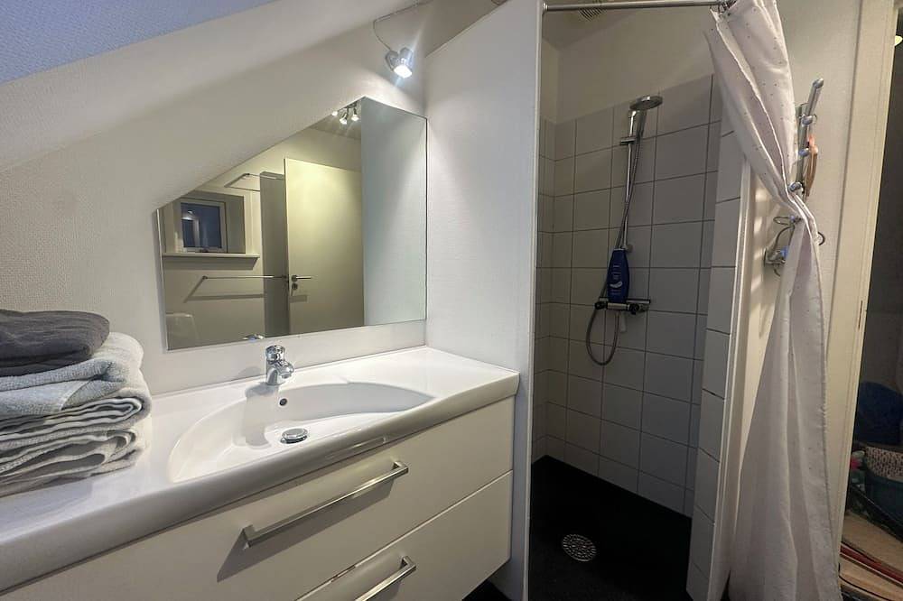 Ganze Wohnung, Cozy apartment in central Herning. Close to city life, Herningcentret and the station in Herning, Herning und Umgebung