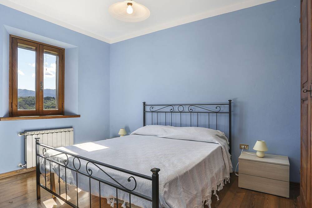 Ganze Wohnung, Caminetto in Villa Collemandina, Garfagnana