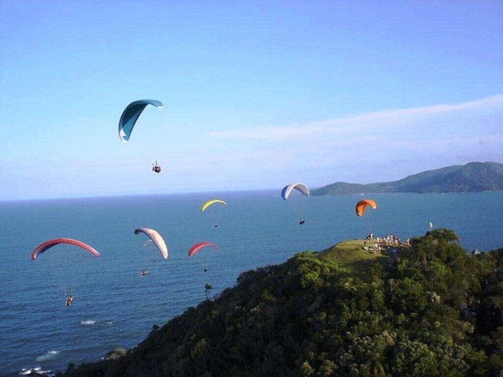 Ganze Wohnung, Apto 2 Schlafzimmer, 2 Klimaanlage. Ideal Für Familie in Balneário Camboriú, Litoral Catarinense