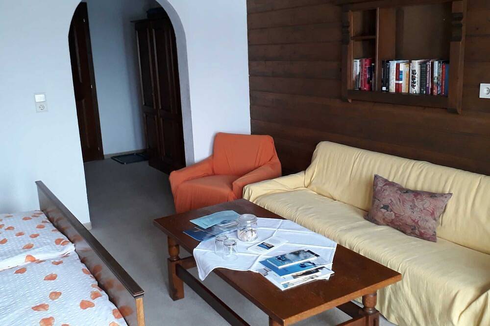 Doppelzimmer (Typ A)  Z-Nr. 9 - Greber Christine - Frühstückspension Fernblick in Schoppernau, Bregenzerwald