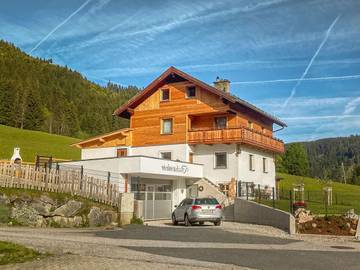 Chalet für 10 Personen, mit Garten und Sauna sowie Terrasse, mit Haustier in Filzmoos