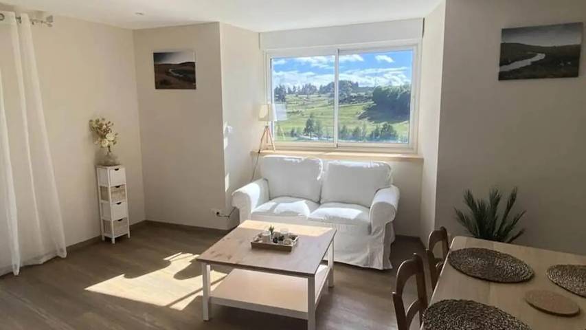 Gîte pour 3 personnes, avec Jardin et Piscine dans Thermes De La Chaldette