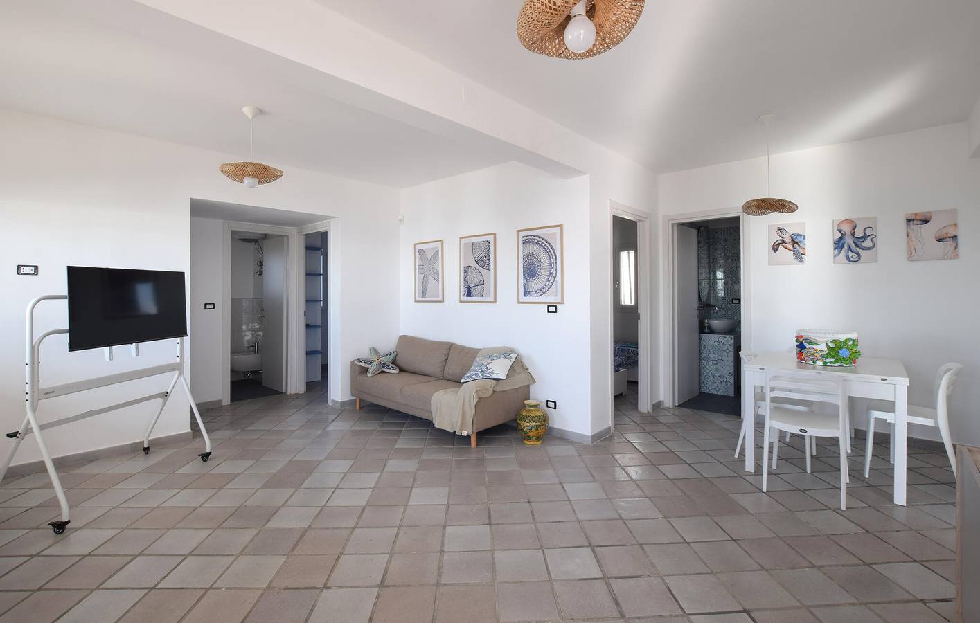 Appartement vue mer avec parking, WiFi, AC, 100m de la plage in Côte Tyrrhénienne Calabre