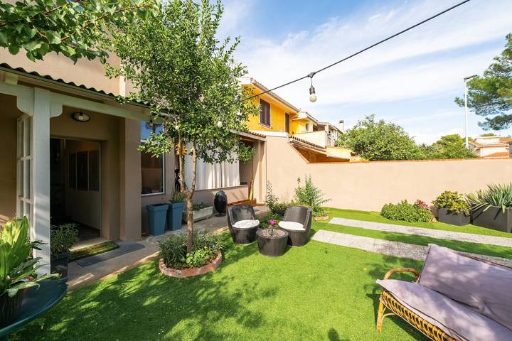 Ferienhaus für 4 Personen, mit Balkon und Garten in Süd Sardinien