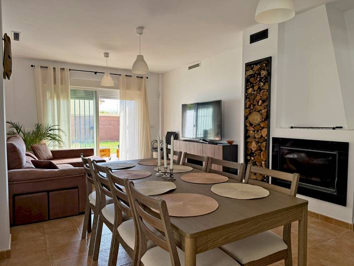 Casa rural para 8 personas, con Balcón además de Terraza y Jardín en Jerez de la Frontera