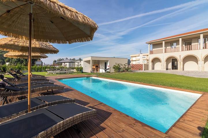 Villa für 12 Personen, mit Garten und Balkon - 1