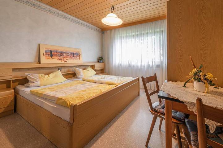 Gasthof - Pension - Drei Linden - Kategorie C: Doppelzimmer in Pegnitz, Fränkische Schweiz