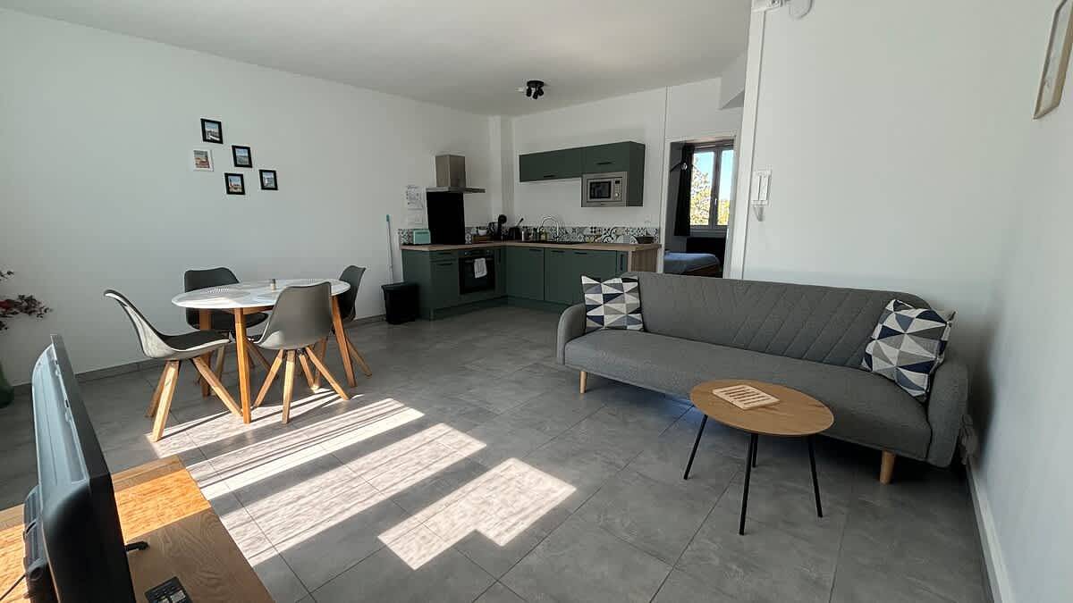 Appartement entier, Le Rietz 4 - proche gare, T2 tout équipé in Arras, Région d'Arras